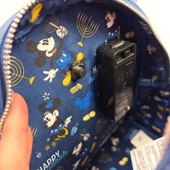 Disney Loungefly Mickey and Minnie Hanukkah mini backpack - Picture 2 of 7